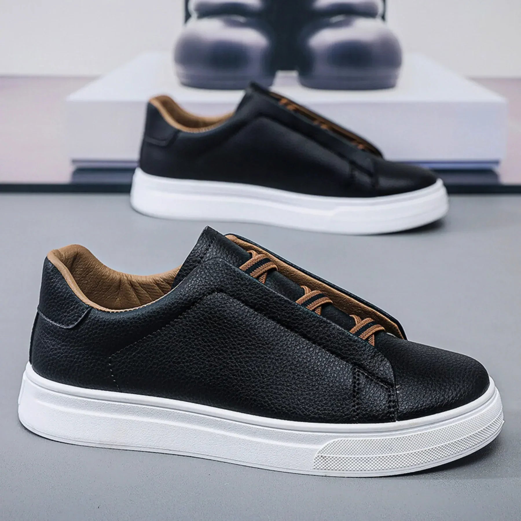 SAN FERNANDO - Zapatillas de piel