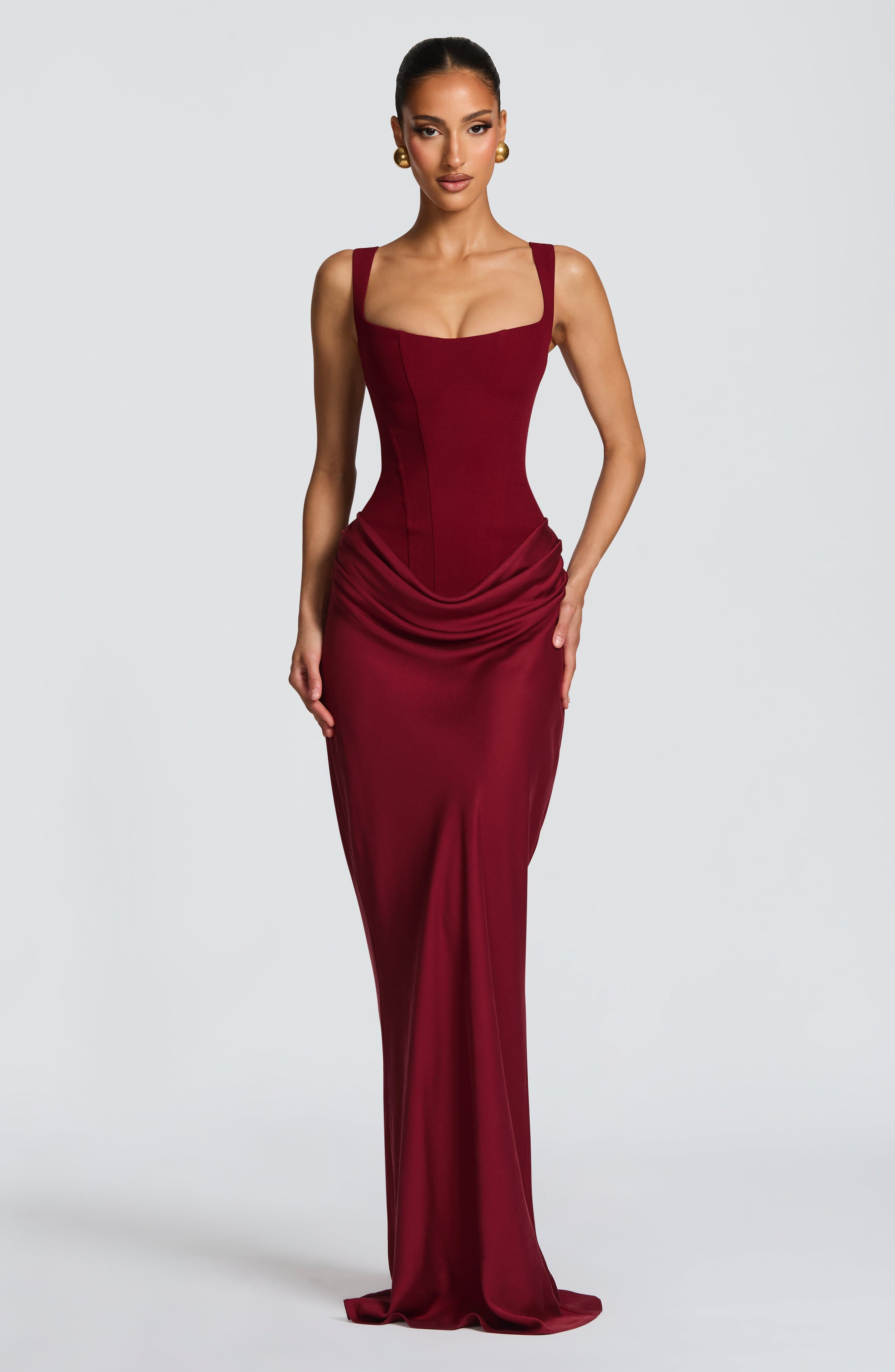 Cornelia™ | Vestido Largo Borgoña