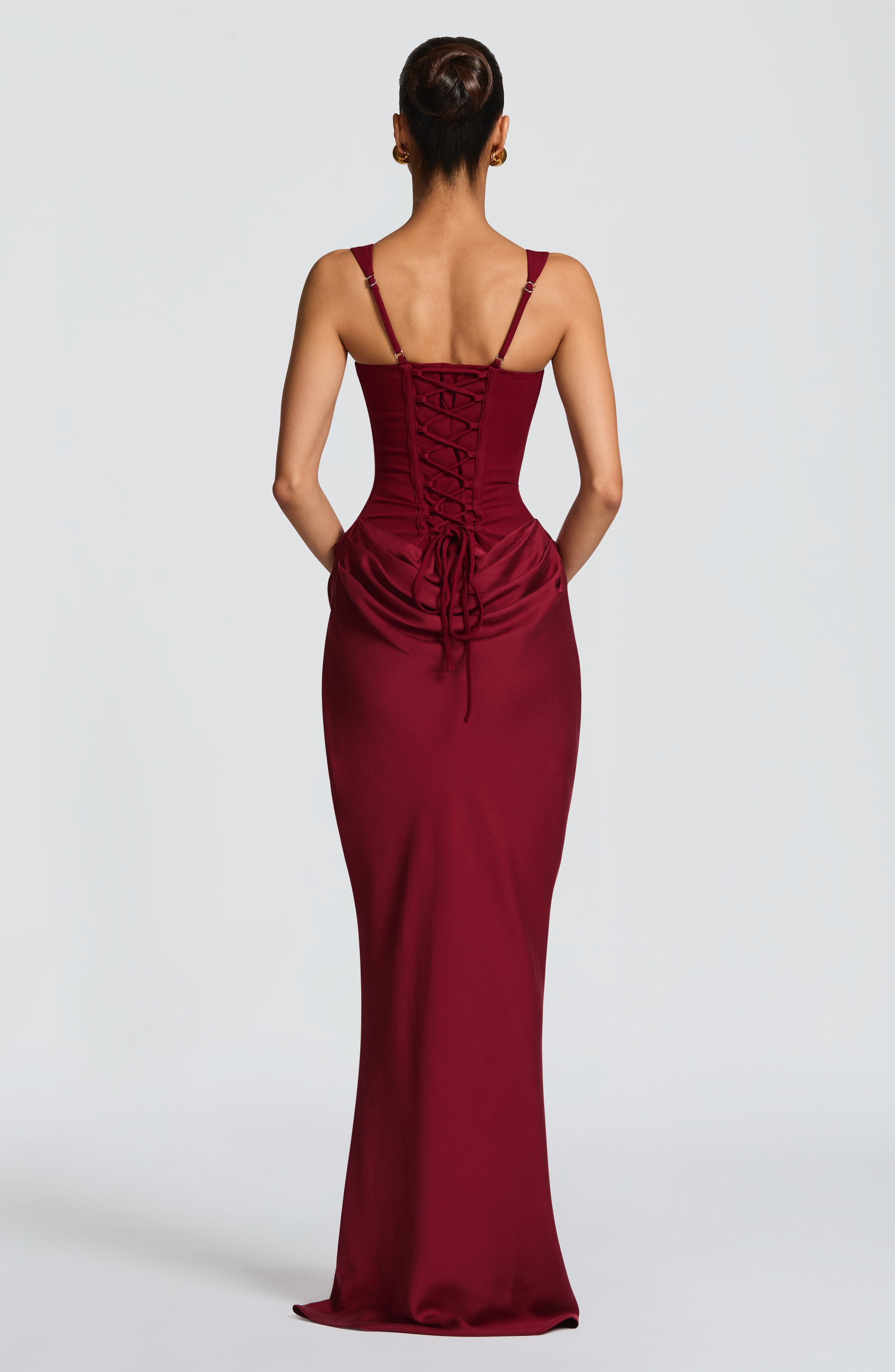 Cornelia™ | Vestido Largo Borgoña