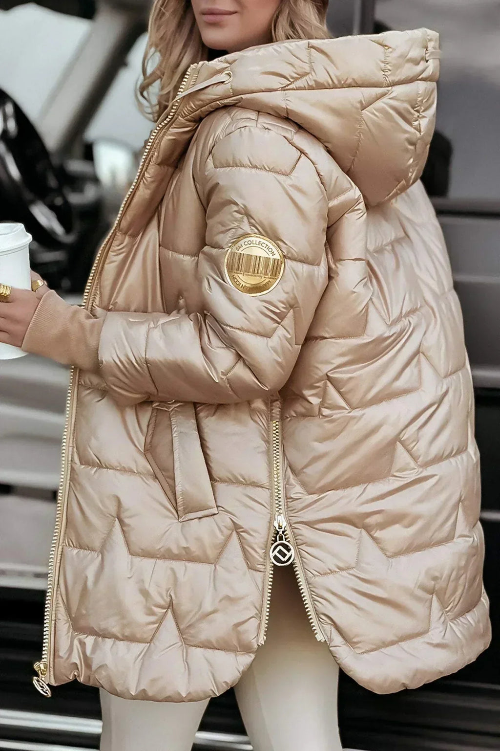 ESCA - Abrigo de invierno elegante con capucha